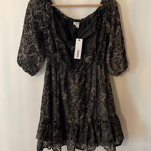 Bb Dakota off the shoulder paisley dress